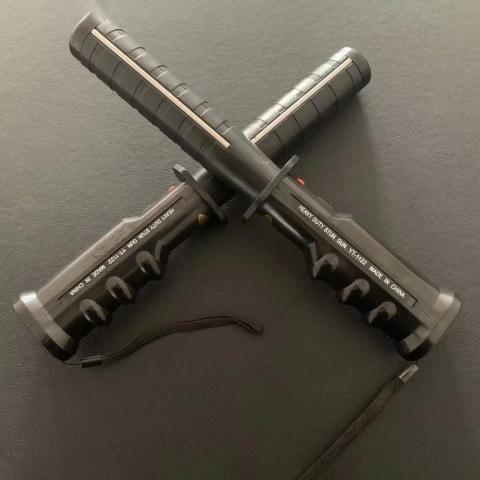 YT-1122 手电式野狼驱赶器